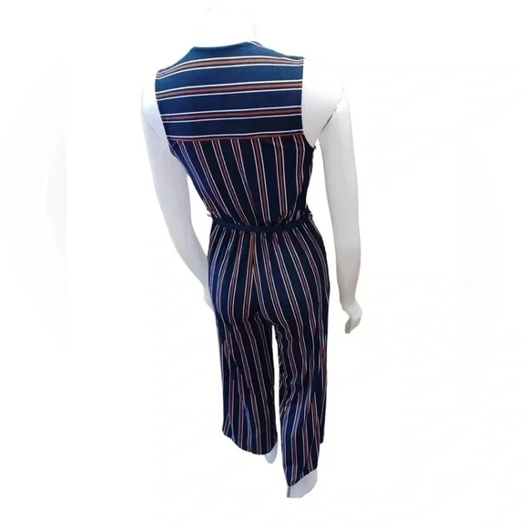 Design Lab Lord & Taylor V Neck Wide Leg Jumpsuit Size Small - Picture 5 of 9